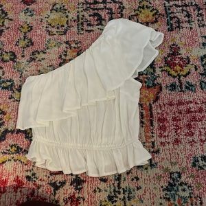 One shoulder top with details